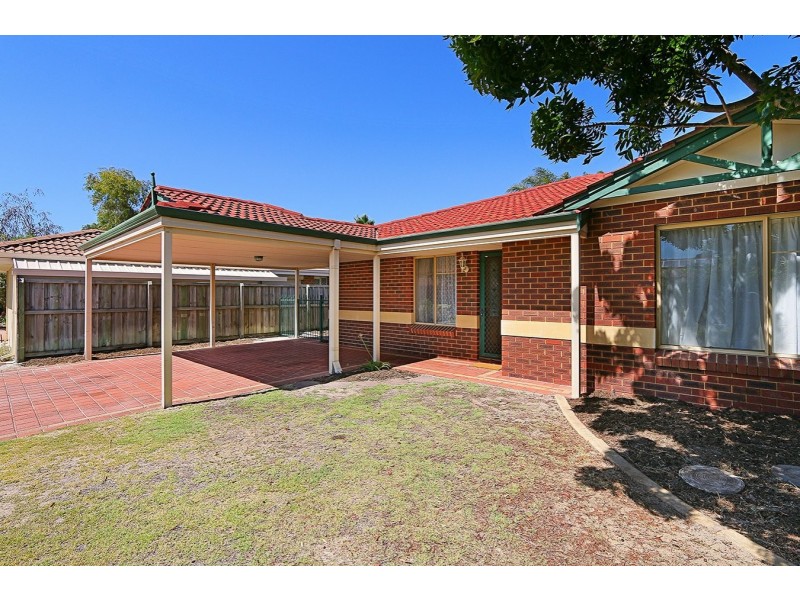 38 Fringe Lily Crescent, Ellenbrook WA 6069