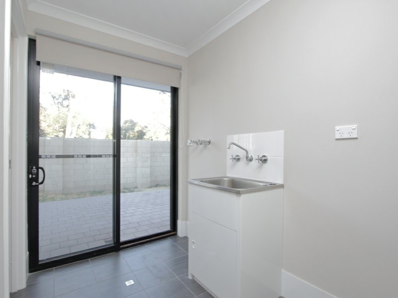 102B Walter Street, Gosnells WA 6110