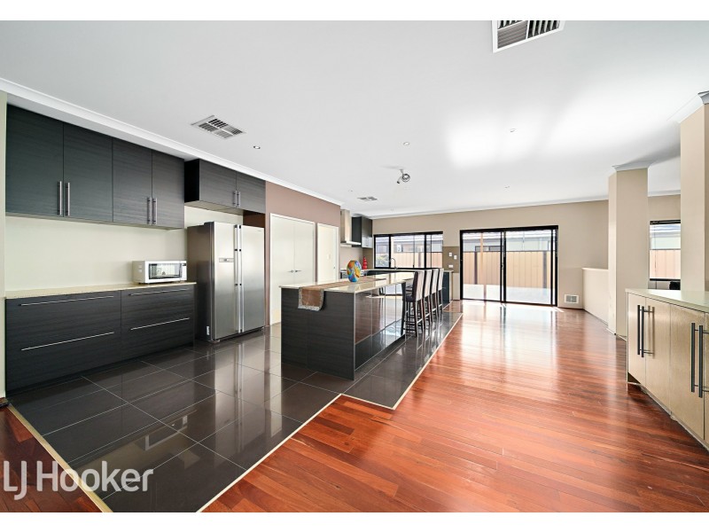 20 Ashmore Avenue, Canning Vale WA 6155