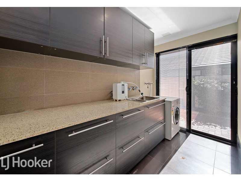 20 Ashmore Avenue, Canning Vale WA 6155