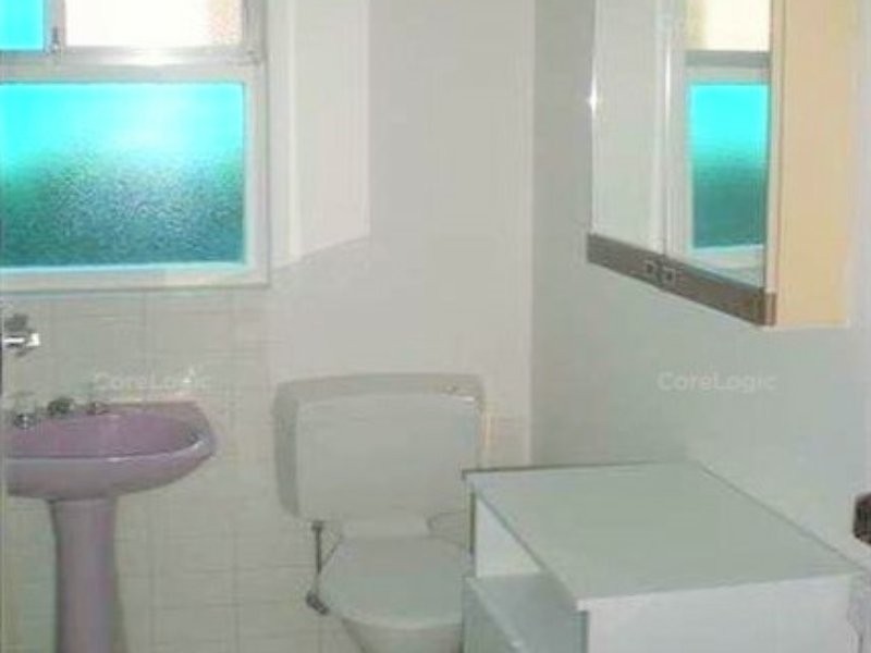 15 Neil Street, Rossmoyne WA 6148