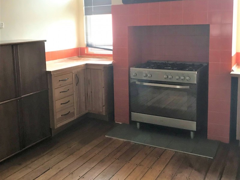 10 Frederic Street, Midland WA 6056