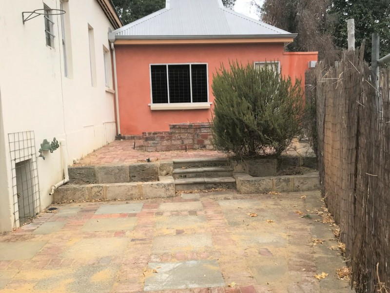 10 Frederic Street, Midland WA 6056