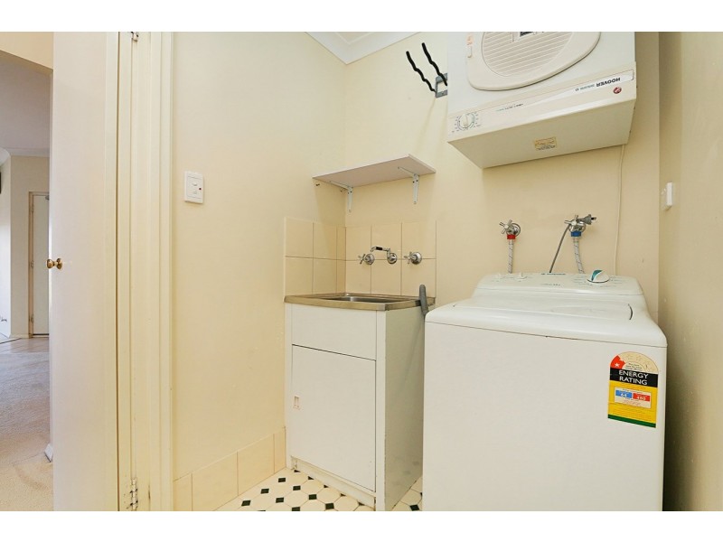 14/8 King George Street, Victoria Park WA 6100