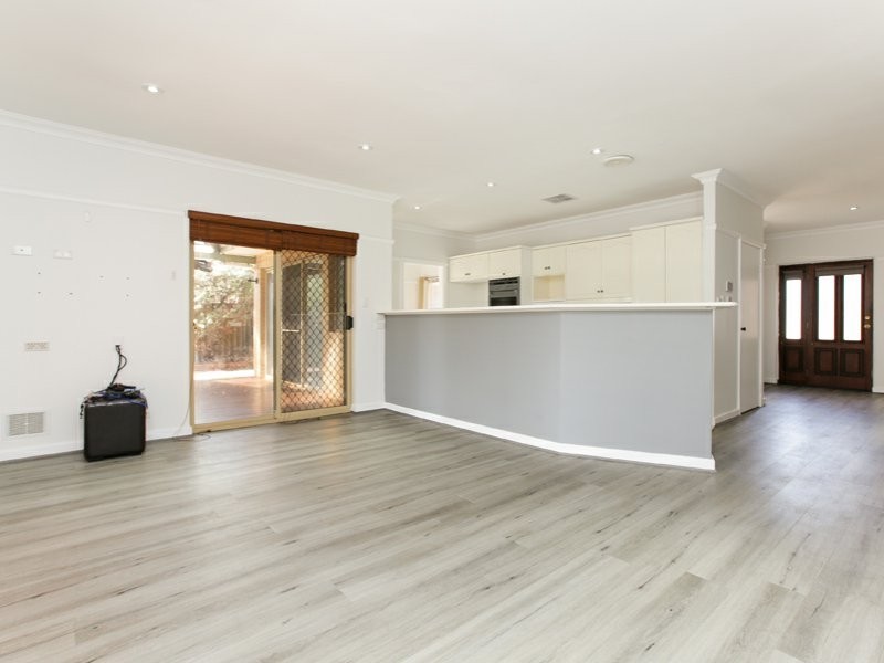 35 Mitchell Street, Bentley WA 6102