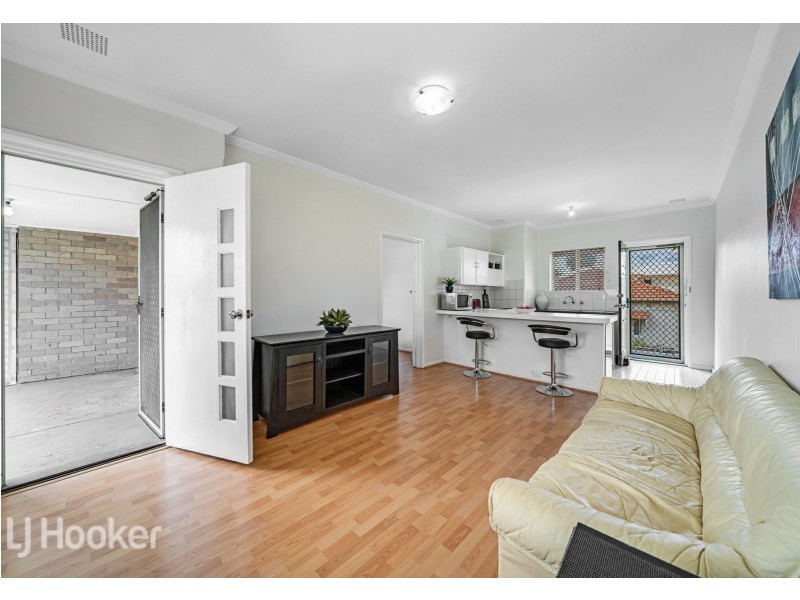 5/1A Hobbs Avenue, Como WA 6152