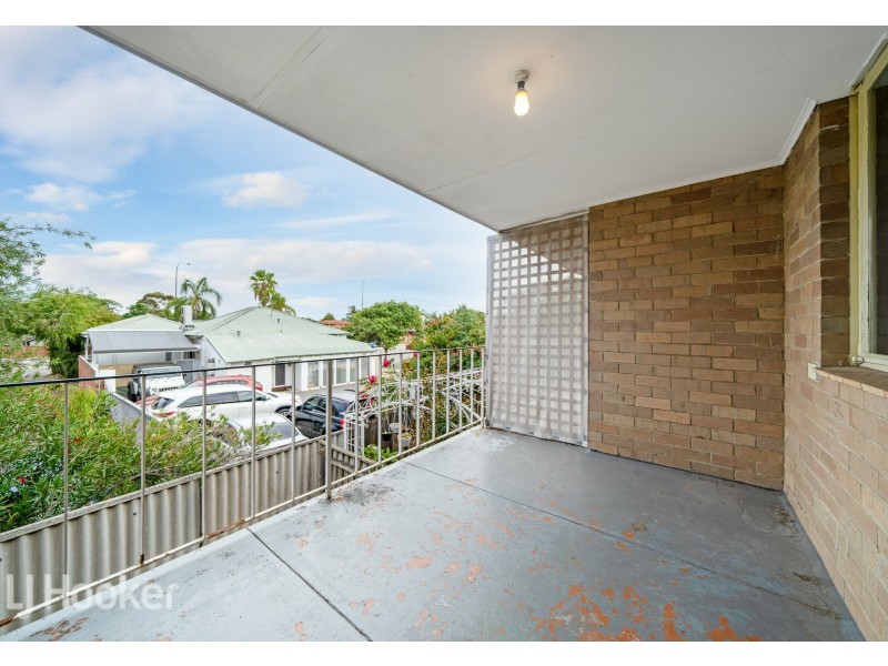 5/1A Hobbs Avenue, Como WA 6152