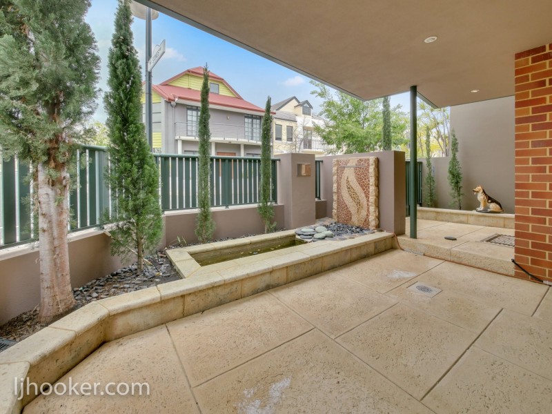 33 Tully Road, East Perth WA 6004