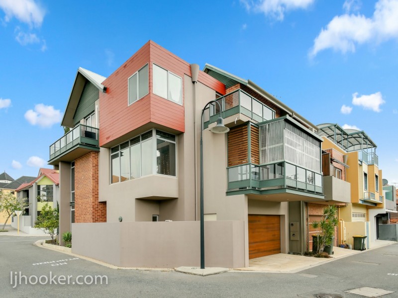 33 Tully Road, East Perth WA 6004