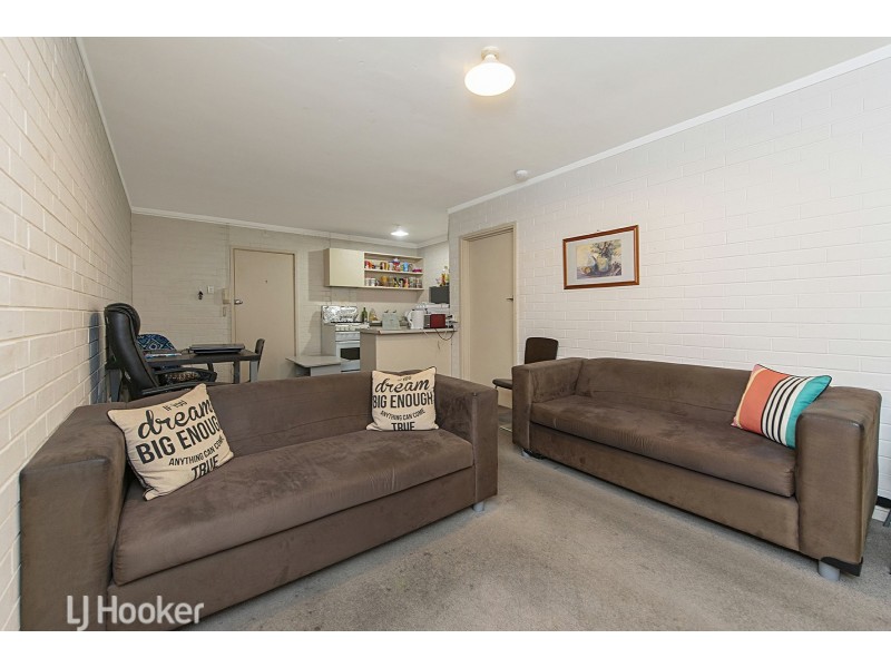 211/69 King George Street, Victoria Park WA 6100