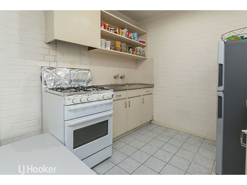 211/69 King George Street, Victoria Park WA 6100