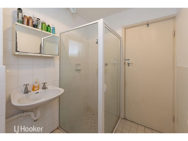 211/69 King George Street, Victoria Park WA 6100