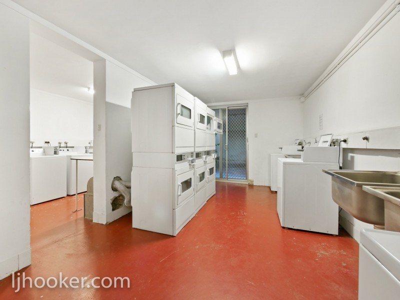 211/69 King George Street, Victoria Park WA 6100