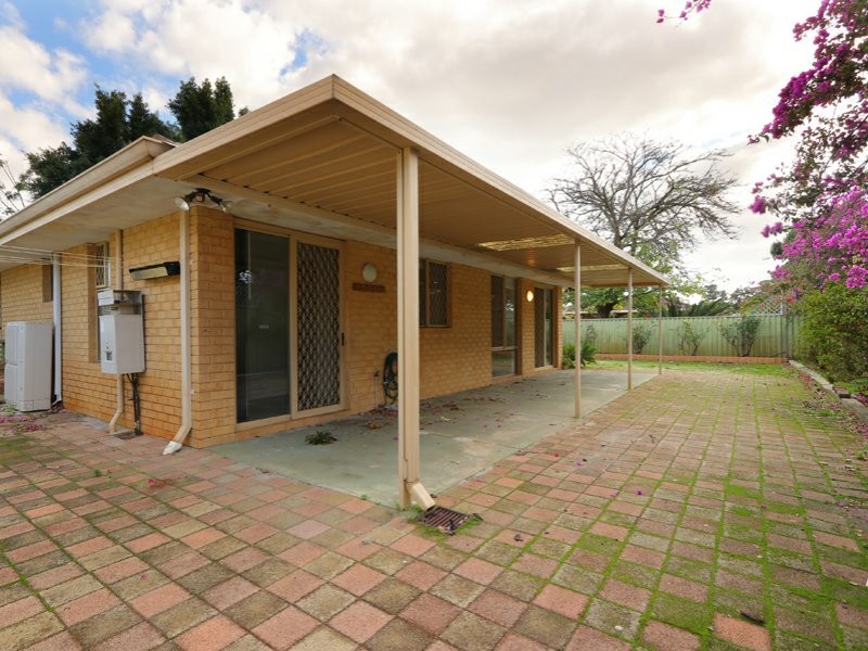 76A Bungaree Road, Wilson WA 6107