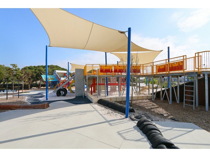 4 Telopea Way, Piara Waters WA 6112