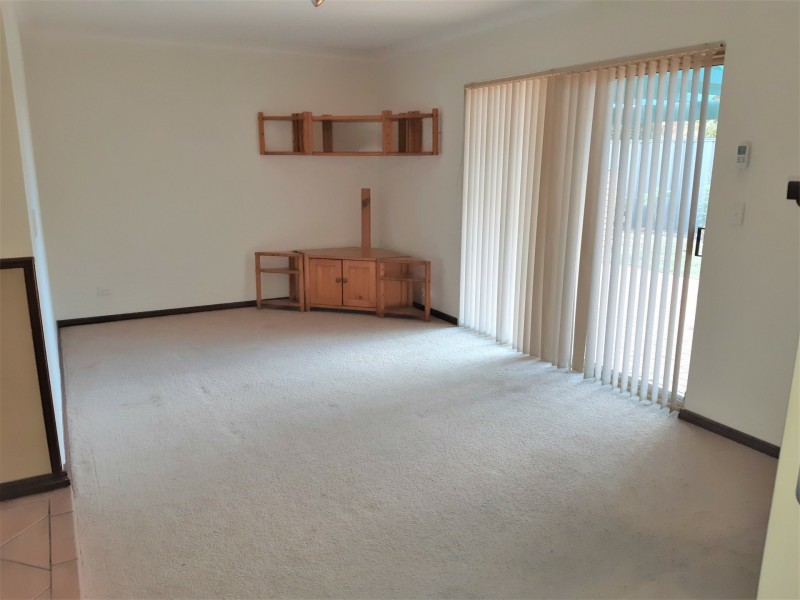 22 Larkspur Place, Thornlie WA 6108