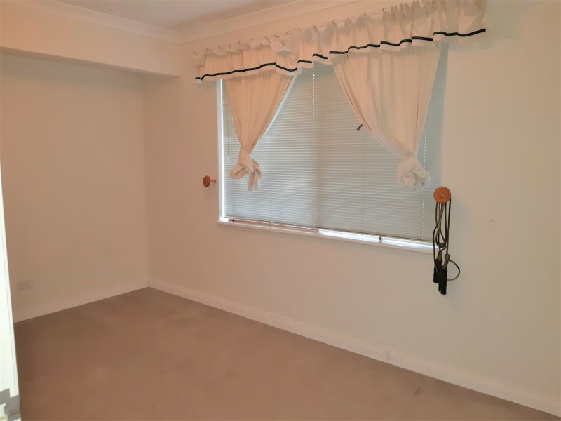 22 Larkspur Place, Thornlie WA 6108