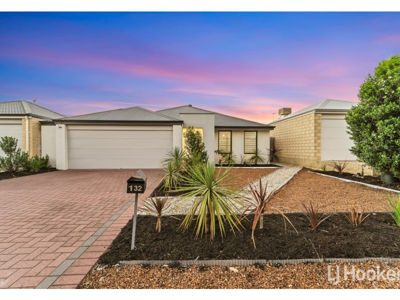 132 Thomas Street, Queens Park WA 6107