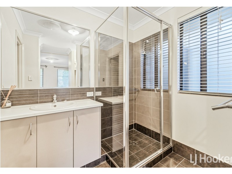 132 Thomas Street, Queens Park WA 6107