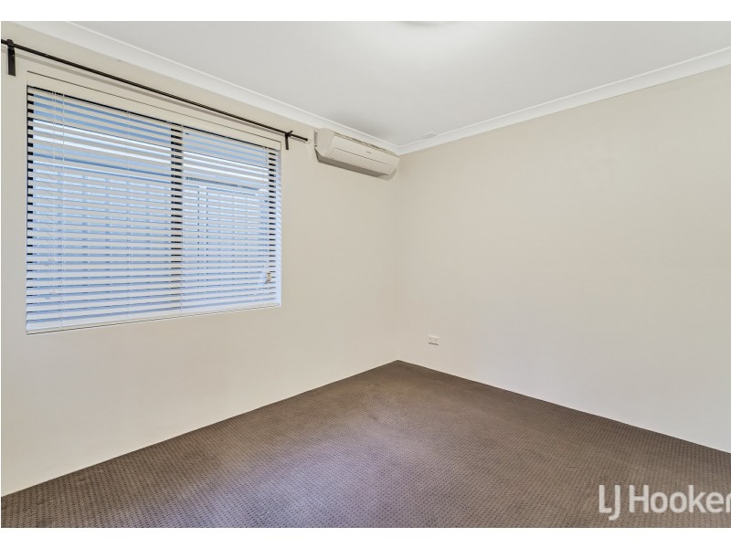 132 Thomas Street, Queens Park WA 6107