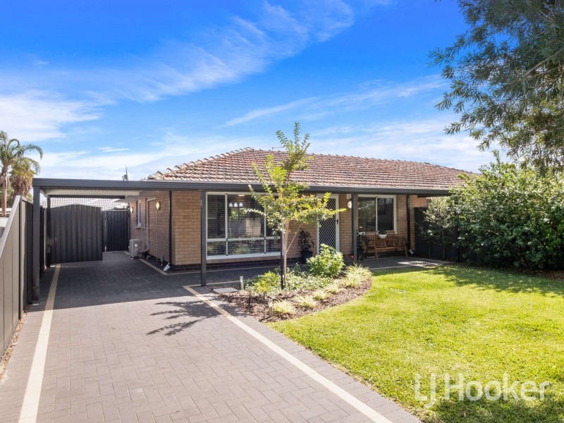 326B Wharf Street, Queens Park WA 6107