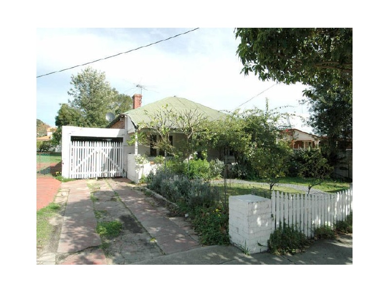 61 Berwick Street, Victoria Park WA 6100