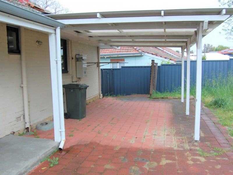 403 Berwick Street, St James WA 6102