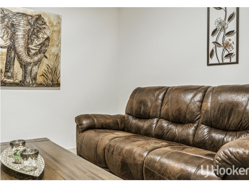 45 Flowerwood Way, Huntingdale WA 6110