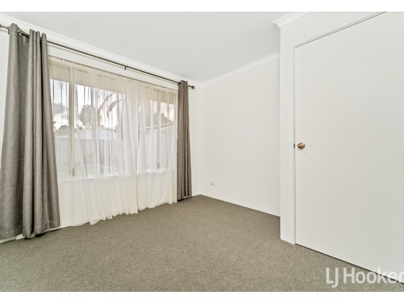 45 Flowerwood Way, Huntingdale WA 6110