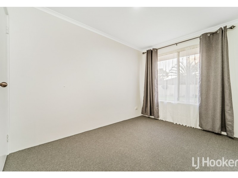 45 Flowerwood Way, Huntingdale WA 6110