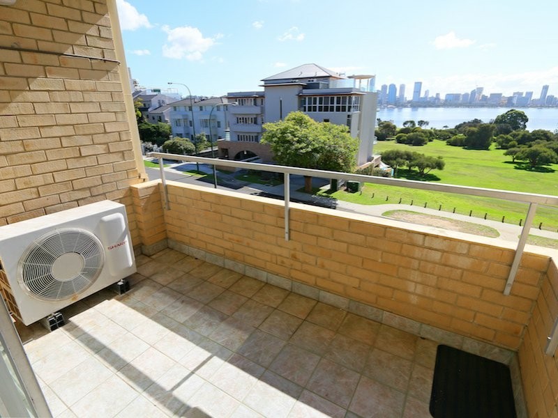 14/181 Mill Point Road, South Perth WA 6151