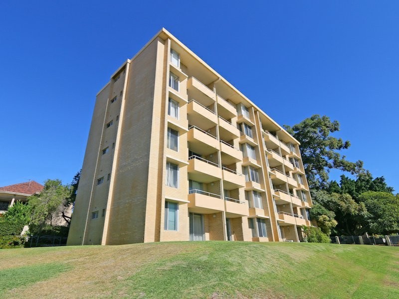 14/181 Mill Point Road, South Perth WA 6151