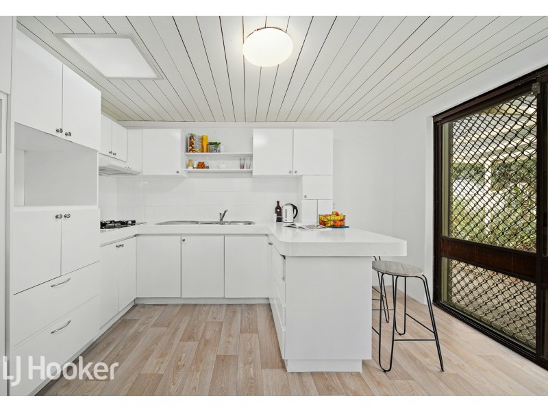 15 Hybanthus Road, Riverton WA 6148