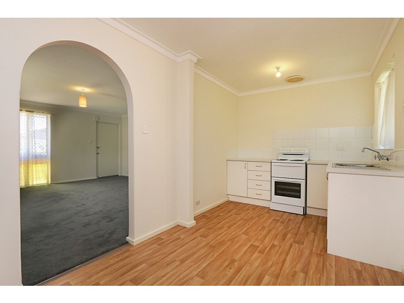 96B Alexander Road, Rivervale WA 6103