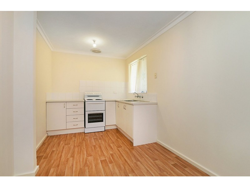 96B Alexander Road, Rivervale WA 6103