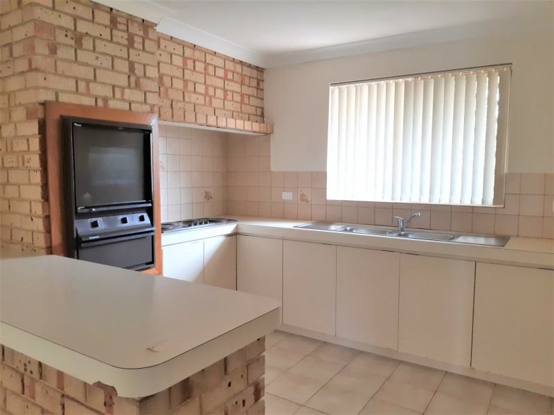 2/19 Kimberley Street, Belmont WA 6104