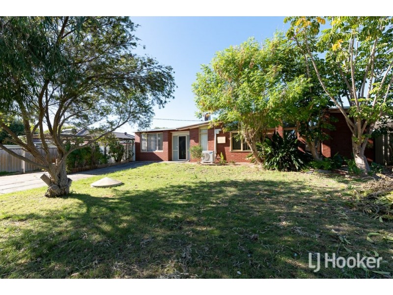 14 Anderson Way, Thornlie WA 6108