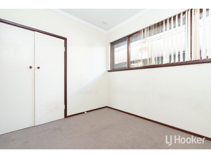 14 Anderson Way, Thornlie WA 6108