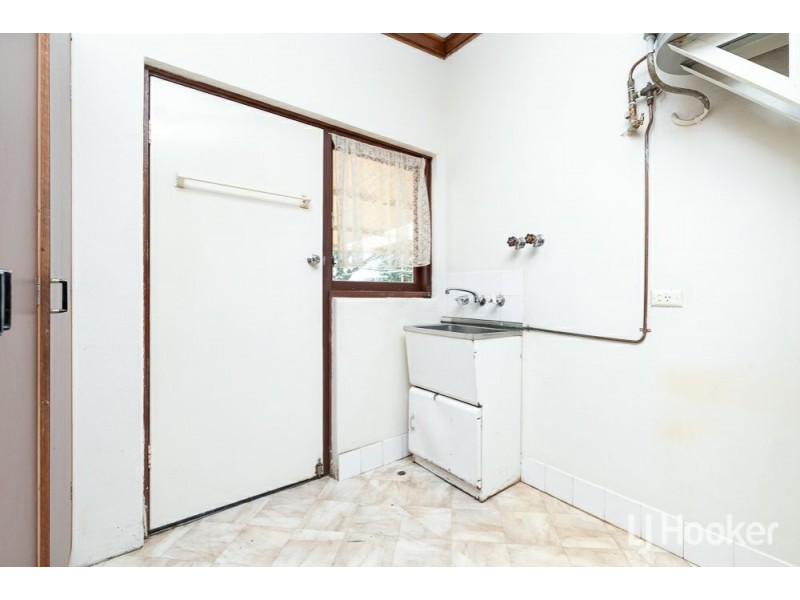 14 Anderson Way, Thornlie WA 6108