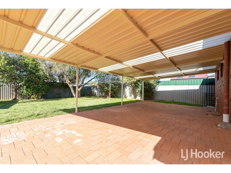 14 Anderson Way, Thornlie WA 6108