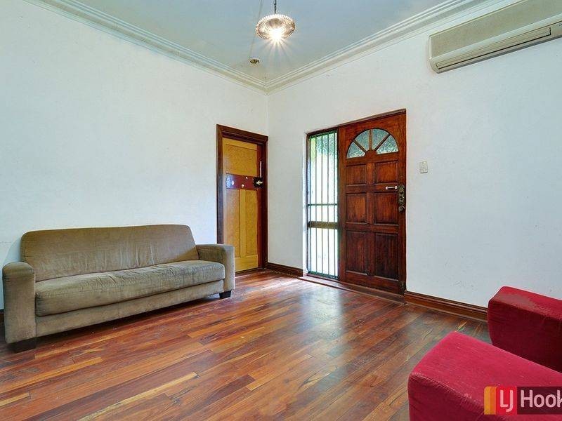 44 Toorak Road, Rivervale WA 6103