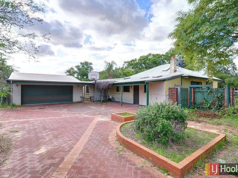 44 Toorak Road, Rivervale WA 6103