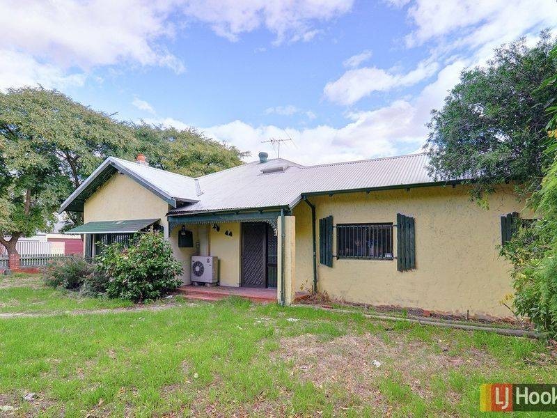 44 Toorak Road, Rivervale WA 6103