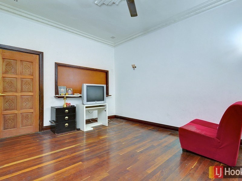 44 Toorak Road, Rivervale WA 6103