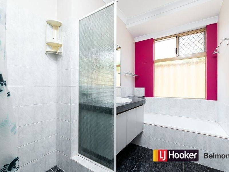 6 McEwing Road, Redcliffe WA 6104