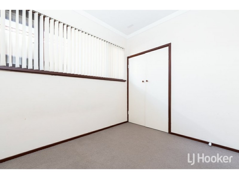 14 Anderson Way, Thornlie WA 6108