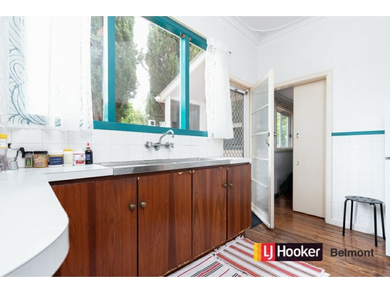 64 Somers Street, Belmont WA 6104