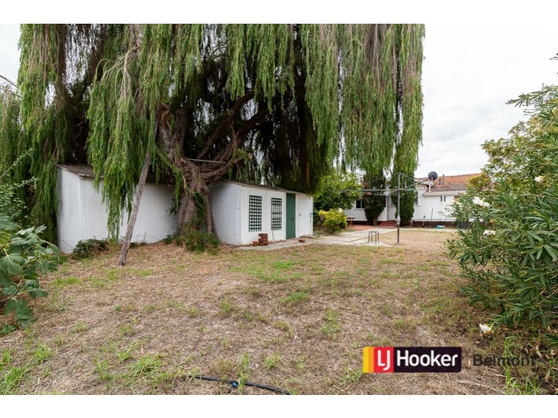 64 Somers Street, Belmont WA 6104