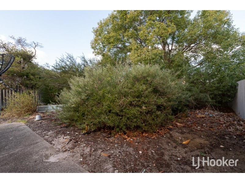 32B Yale Road, Thornlie WA 6108