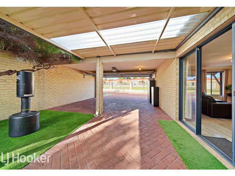 3/12 Stephen Street, Queens Park WA 6107